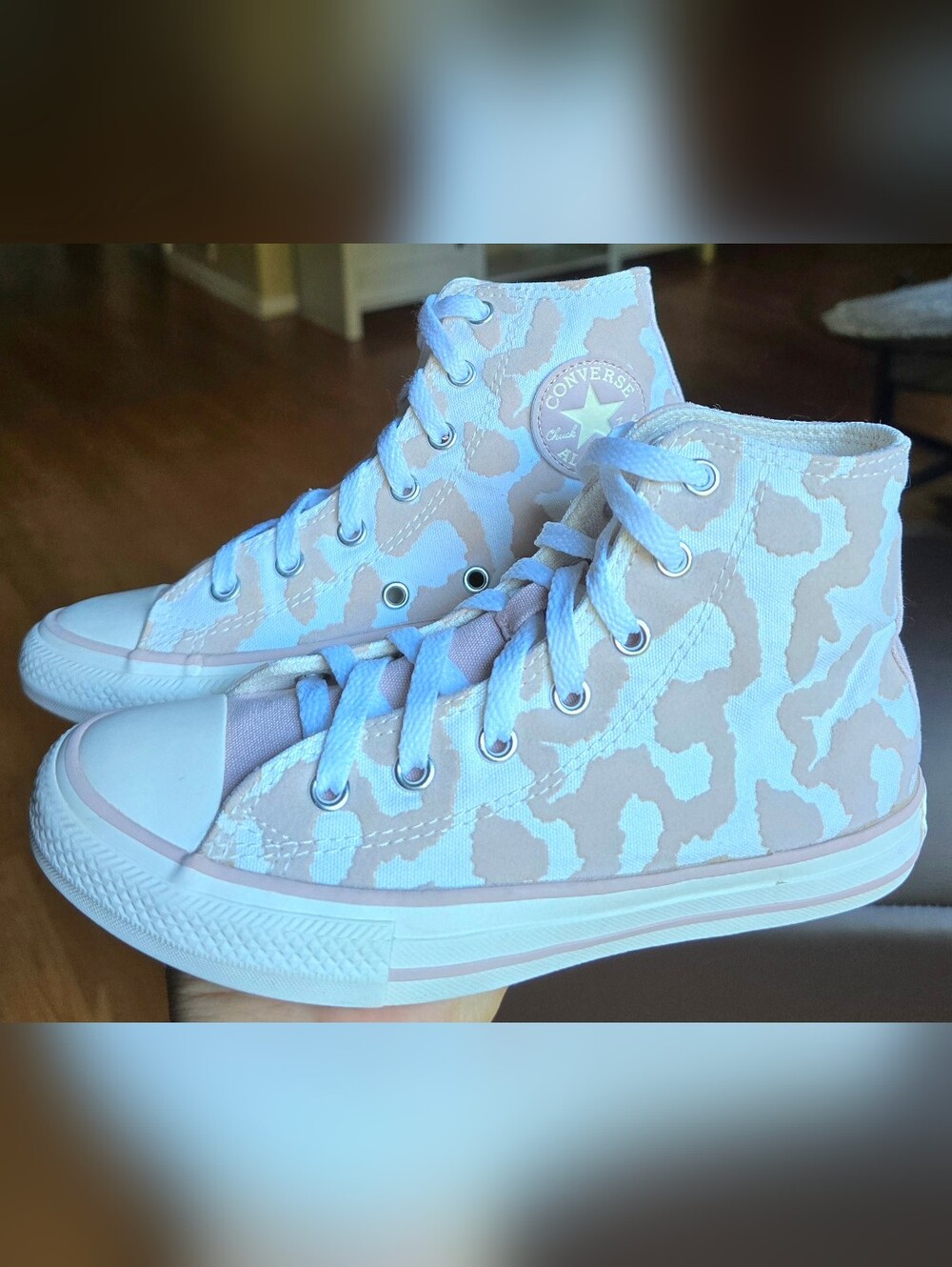 Sz 2.5 Little Girl's CONVERSE CTAS  HI Leopard Casual Shoes